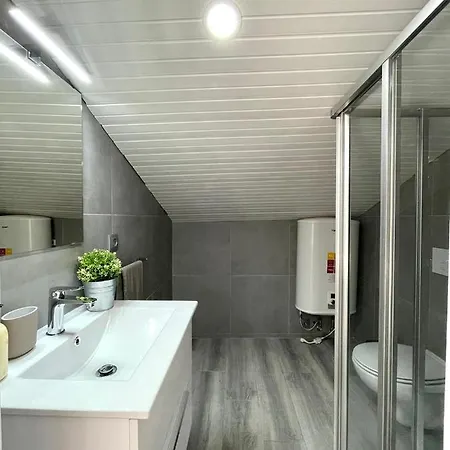 Falesia House *
