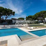 Falesia House *