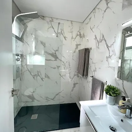 Falesia House * 阿尔布费拉